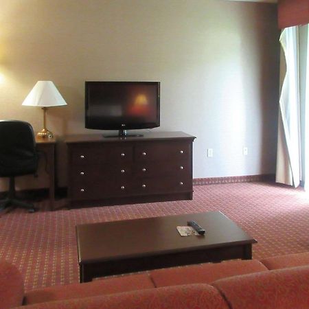 Quality Inn & Suites Owego מראה חיצוני תמונה