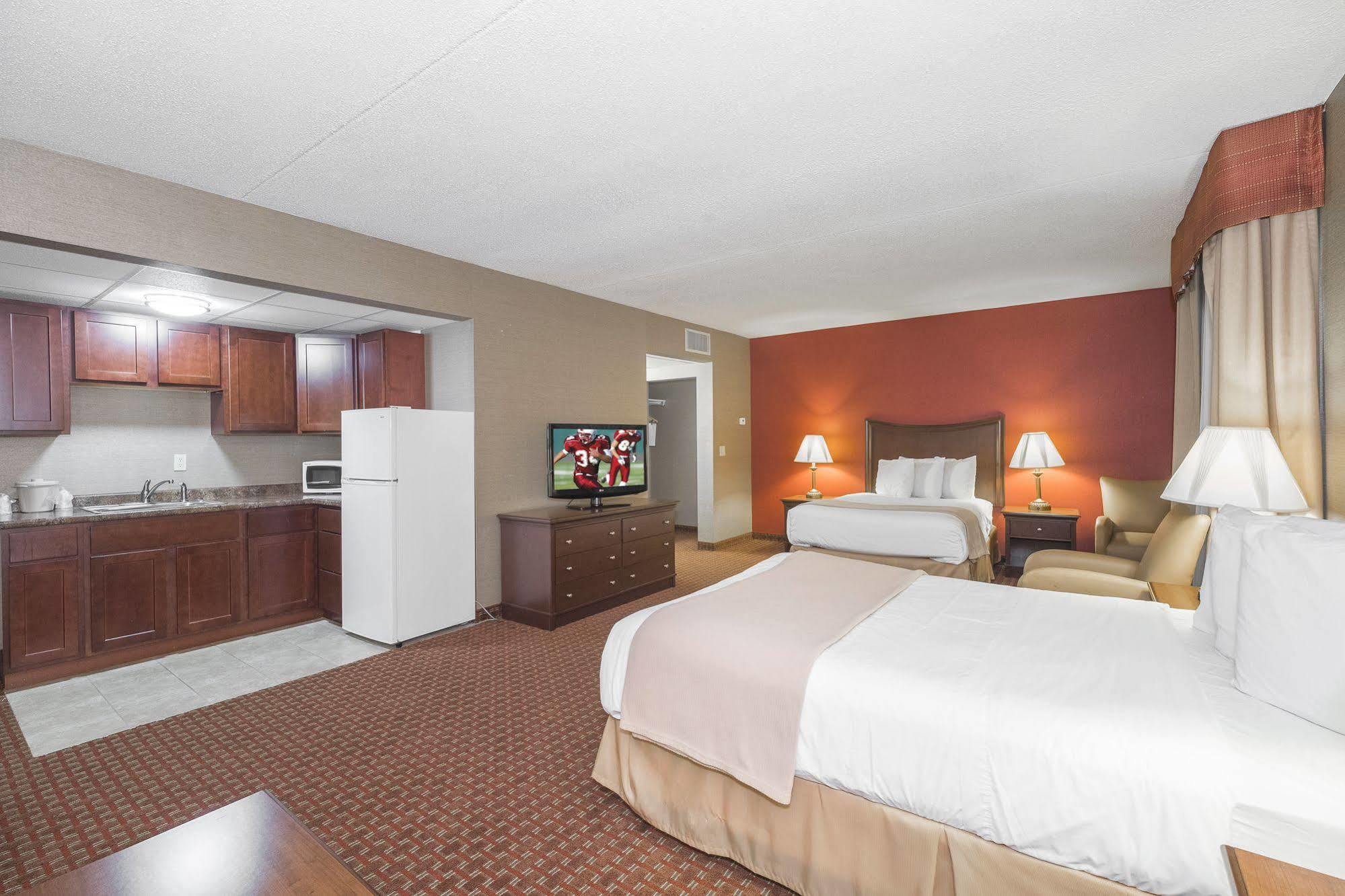Quality Inn & Suites Owego מראה חיצוני תמונה