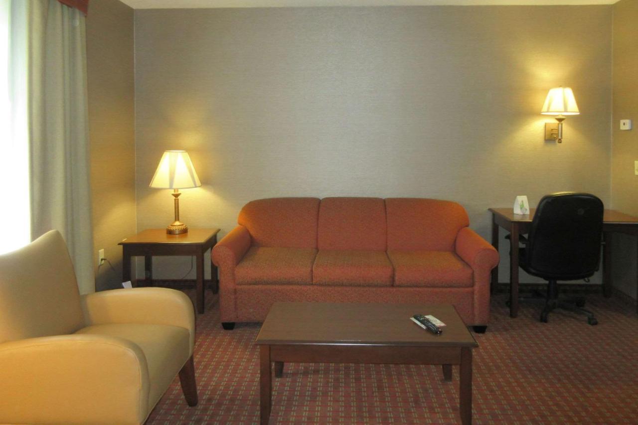 Quality Inn & Suites Owego מראה חיצוני תמונה
