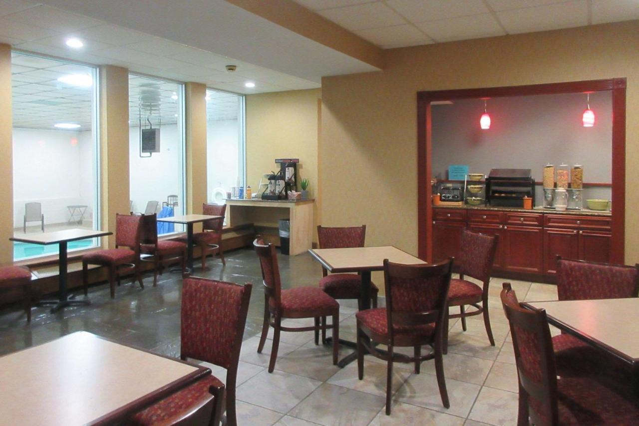 Quality Inn & Suites Owego מראה חיצוני תמונה
